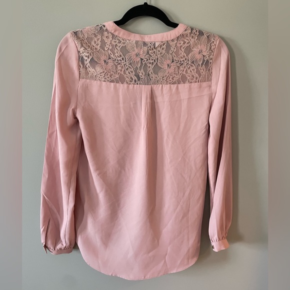 Size XXS FOREVER NEW Pink blouse - Picture 3 of 5
